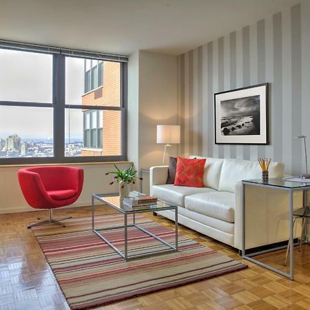 Furnished Quarters At Grove Pointe Lejlighed Jersey City Eksteriør billede