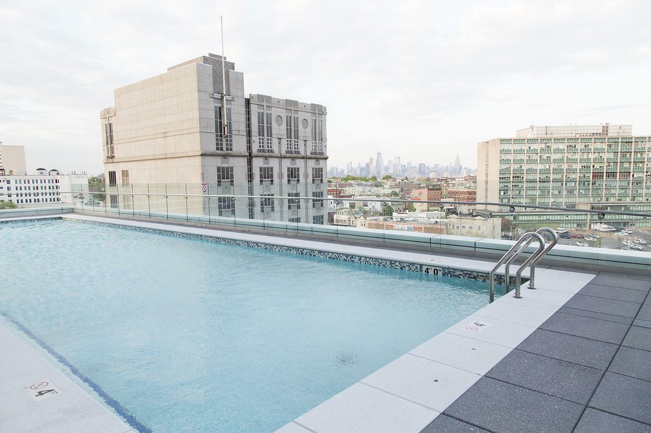 Furnished Quarters At Grove Pointe Lejlighed Jersey City Eksteriør billede