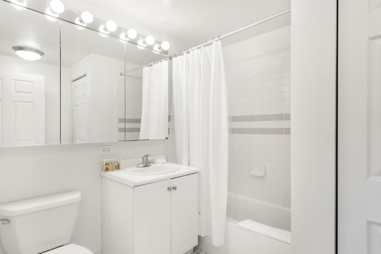 Furnished Quarters At Grove Pointe Lejlighed Jersey City Eksteriør billede